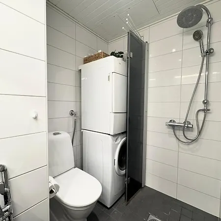 Luxury 2br Home-free Parking And Walk To Center And Train *