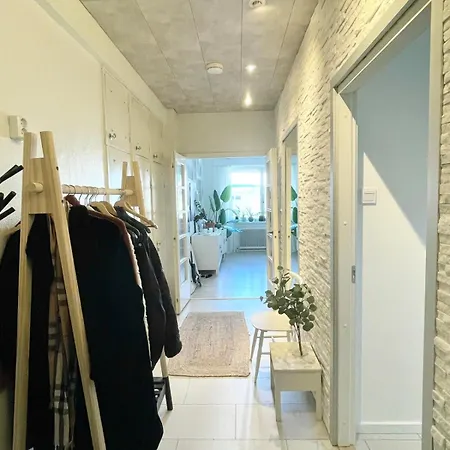 Luxury 2br Home-free Parking And Walk To Center And Train Oulu